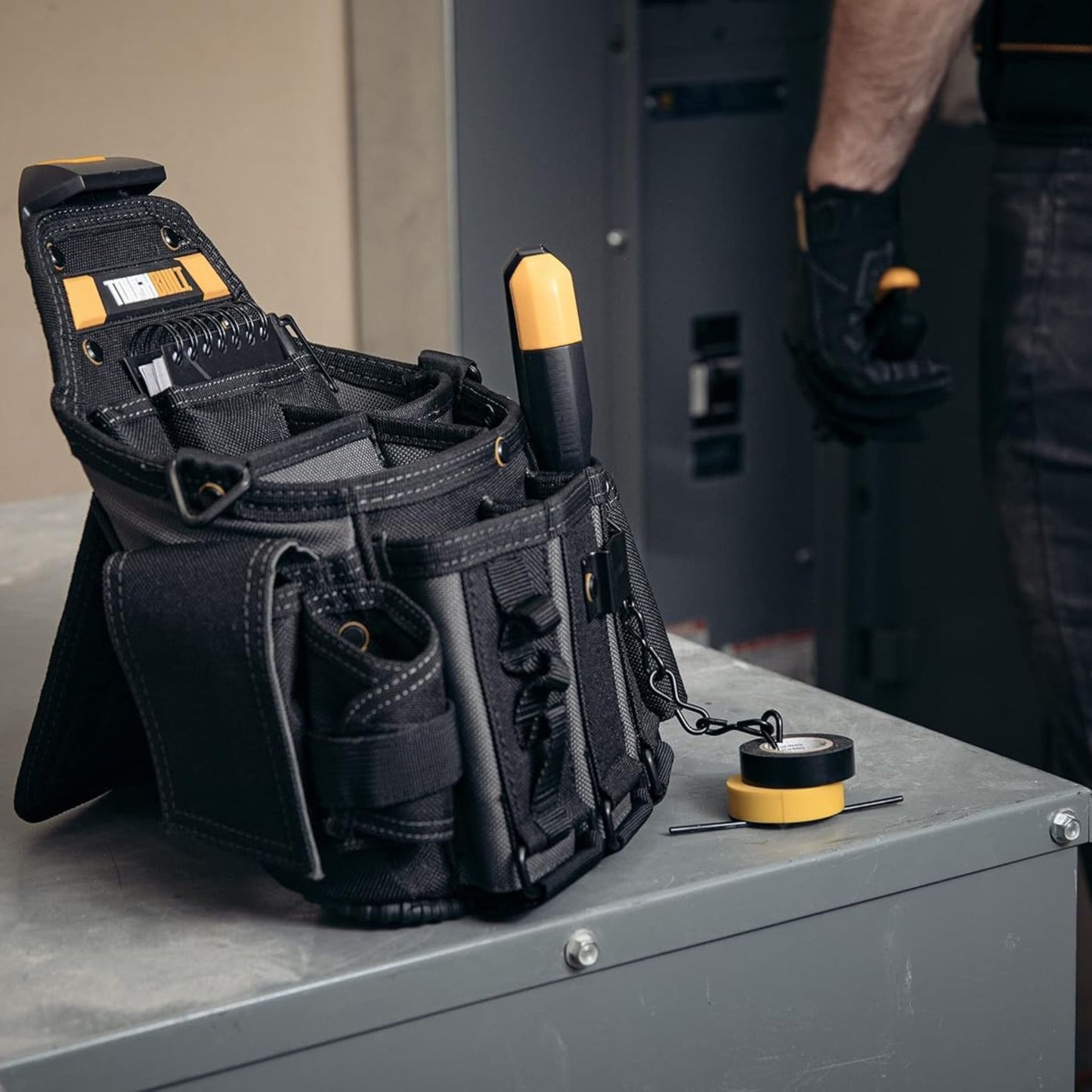 TOUGHBUILT Master Electricians Pouch